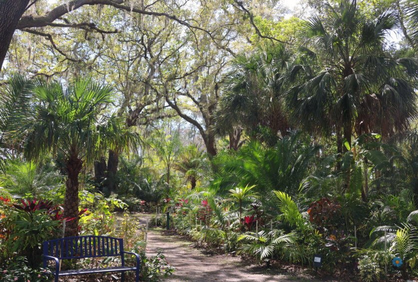 Unbelievable Acres Botanic Garden, United States